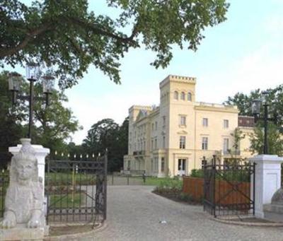 фото отеля Schloss Steinhofel Hotel