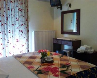 фото отеля Hotel Karagianni