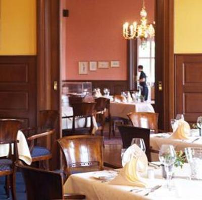 фото отеля Schlosshotel Ralswiek