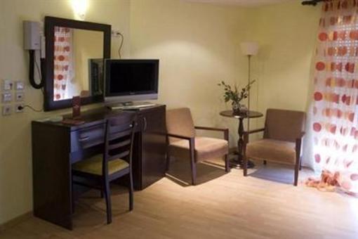 фото отеля Istron Hotel Giannitsa