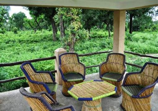 фото отеля Corbett Machaan Resort