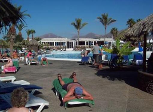 фото отеля Las Brisas Resort