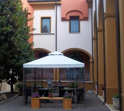 фото отеля Hotel Locanda I Portici Granarolo dell'Emilia