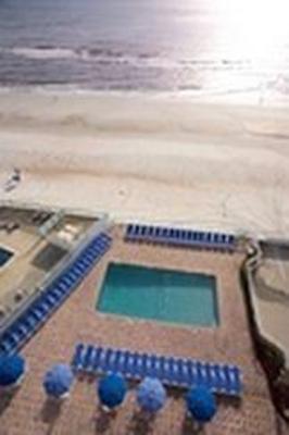 фото отеля Tropical Winds Oceanfront Hotel