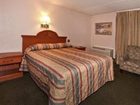 фото отеля Rodeway Inn Commack