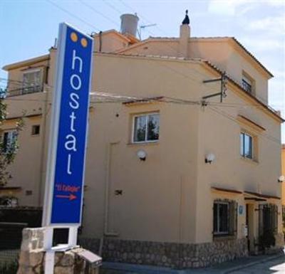 фото отеля Hostal El Callejón Tarragona