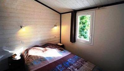 фото отеля Les Hameaux Des Lacs Hotel Monclar-de-Quercy