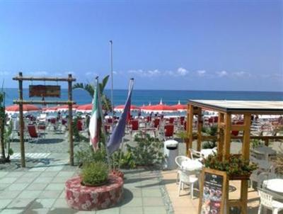 фото отеля Hotel San Francesco Paola (Italy)