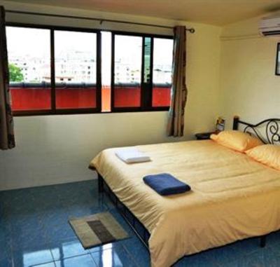 фото отеля Pattaya Holiday Lodge