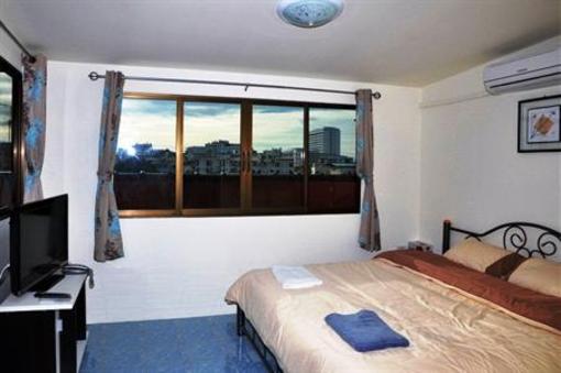 фото отеля Pattaya Holiday Lodge