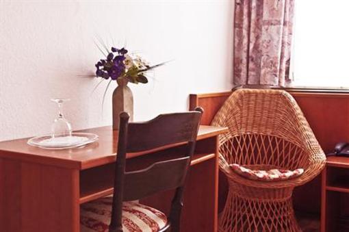 фото отеля Hotel Restaurant Knechtstedener Hof