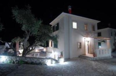 фото отеля Ionian Villas