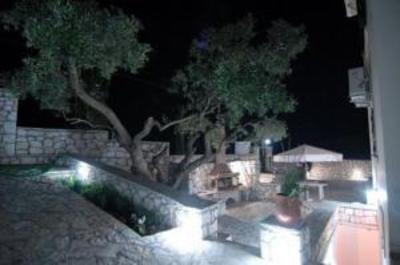 фото отеля Ionian Villas