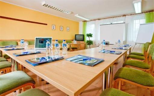 фото отеля Osrodek Szkoleniowo Sportowy Delfin