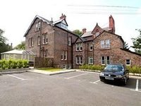 Lyndhurst & Erlscote Serviced Apartments