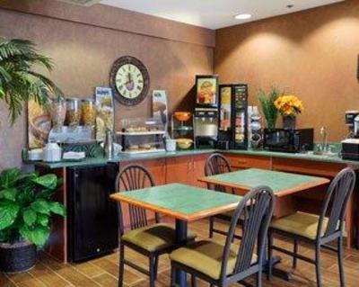 фото отеля Microtel Inn & Suites Longview