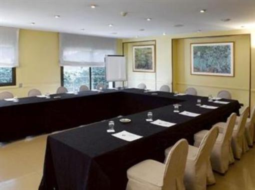 фото отеля Ciudad De Castelldefels Hotel