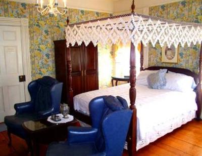 фото отеля Strong House Inn