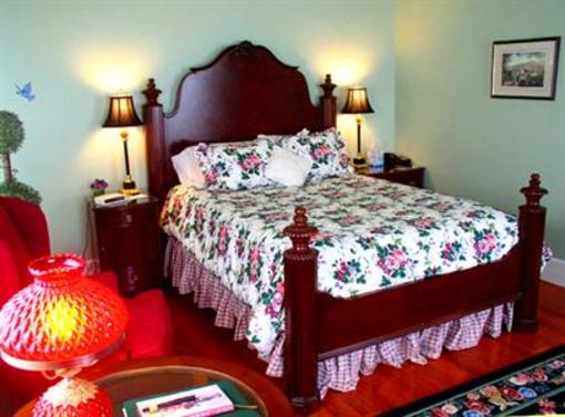 фото отеля Strong House Inn