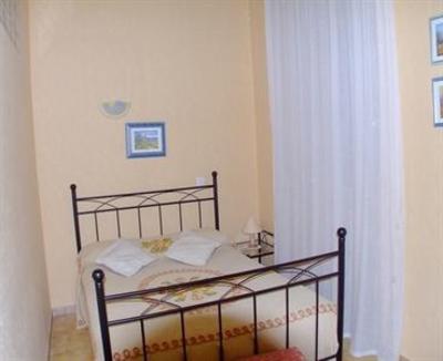 фото отеля Le Saint Pierre Hotel Sospel