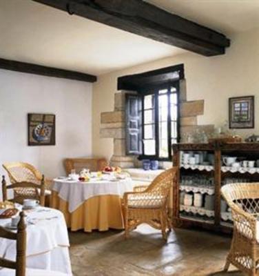 фото отеля Hotel Casona Torre de Quijas Reocin