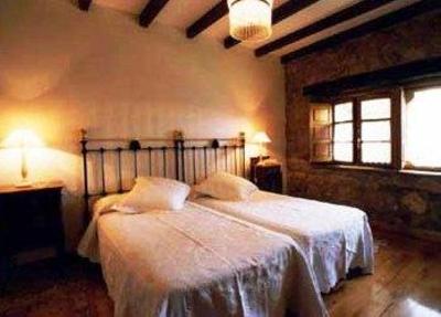 фото отеля Hotel Casona Torre de Quijas Reocin