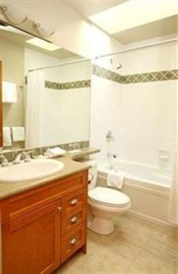 фото отеля Whistler Alpine Chalet Retreat & Wellness