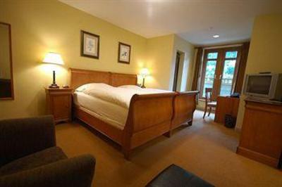 фото отеля Whistler Alpine Chalet Retreat & Wellness