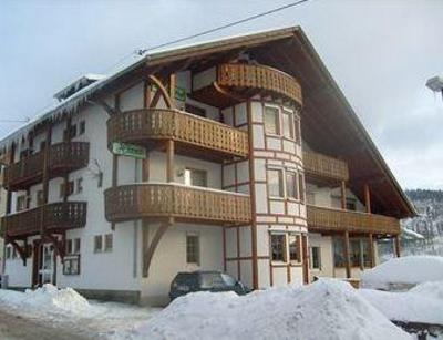 фото отеля Schwarzwald-Gasthof Hirsch