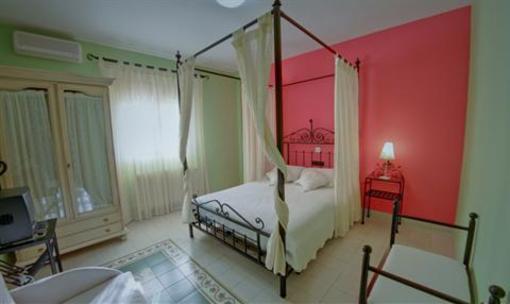 фото отеля Hotel Jurinea