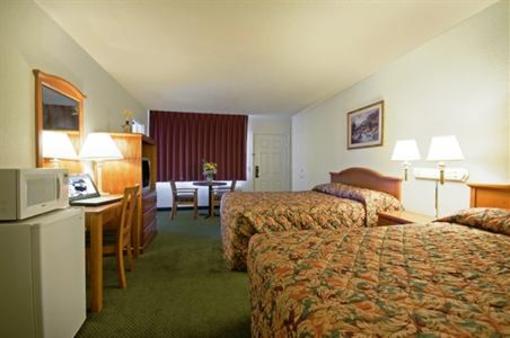 фото отеля Americas Best Value Inn Pendleton