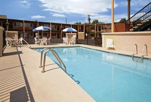 фото отеля Americas Best Value Inn Pendleton