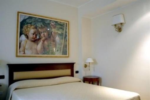 фото отеля Vecchia Vibo Hotel