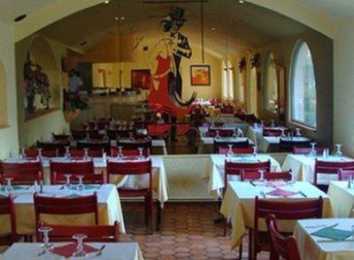фото отеля Dolce Vita Hotel Bruay-la-Buissiere