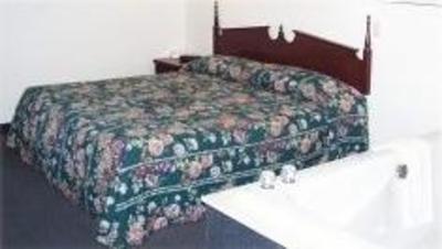 фото отеля Traverse Victorian Inn