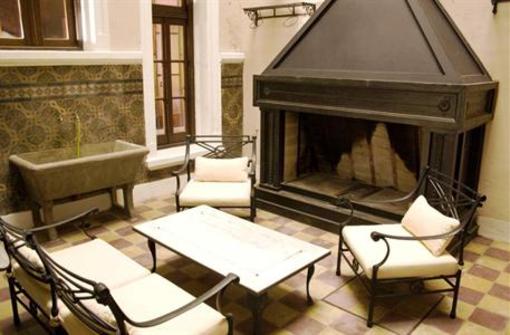 фото отеля Zorzal Mane Petit Hotel