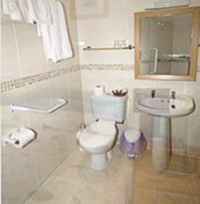фото отеля Southbourne Grove Hotel
