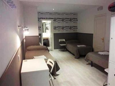 фото отеля Far Home Hostel