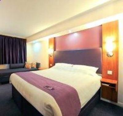 фото отеля Premier Inn East Falkirk
