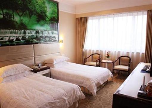 фото отеля Baiyun Hotel Xinchang