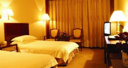 фото отеля Baiyun Hotel Xinchang