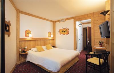 фото отеля Hotel Le Littoral Evian-les-Bains