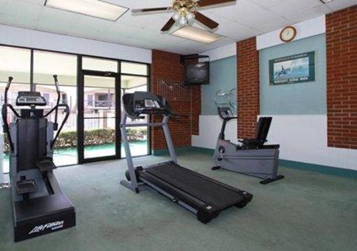 фото отеля Quality Inn Northwest
