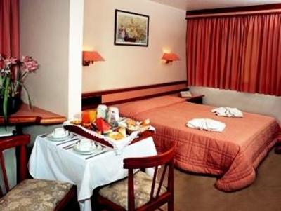 фото отеля Condor Hotel