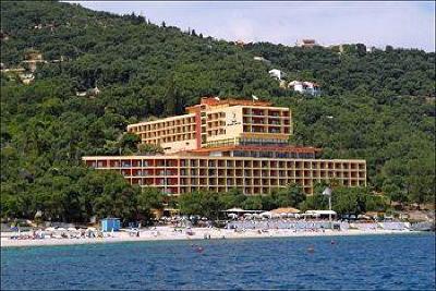 фото отеля Nissaki Beach Hotel