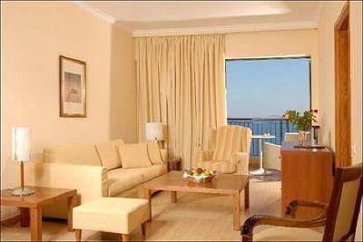 фото отеля Nissaki Beach Hotel