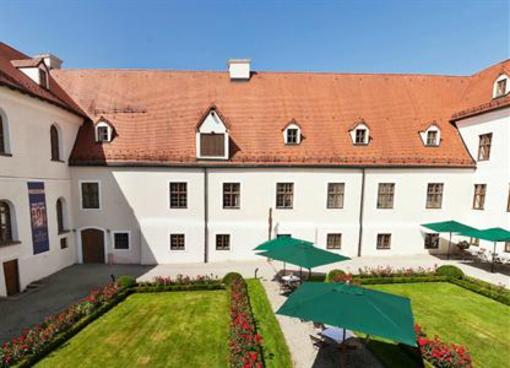 фото отеля Kloster Seeon