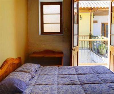фото отеля Hostal Le Foyer