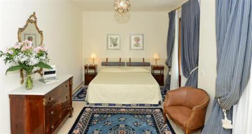 фото отеля Augustus Hotel & Resort
