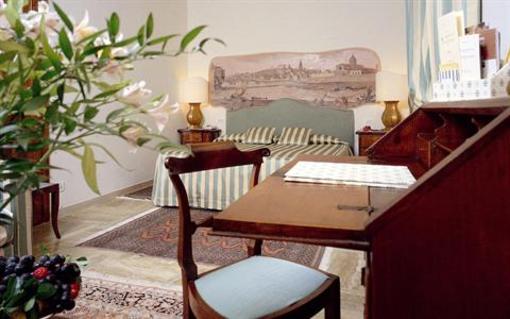 фото отеля Augustus Hotel & Resort